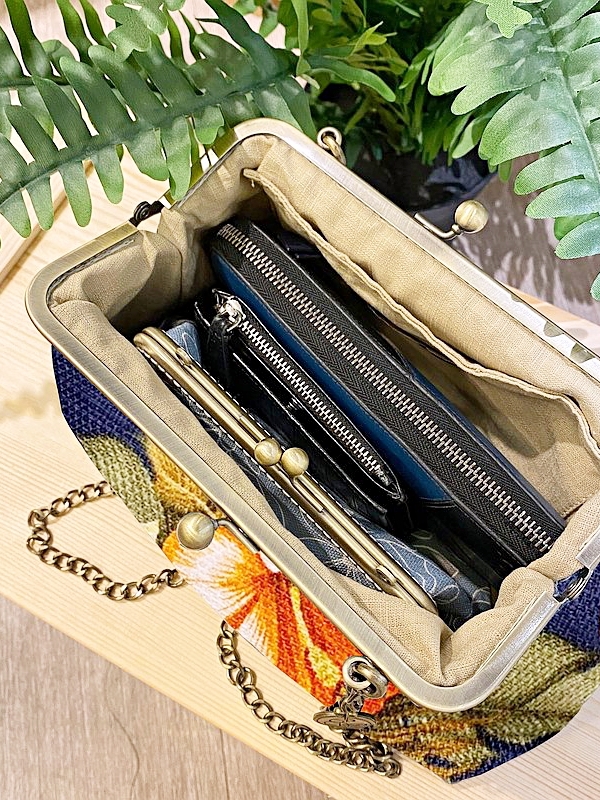 海島夏日扶桑 手工棉麻布大口金包