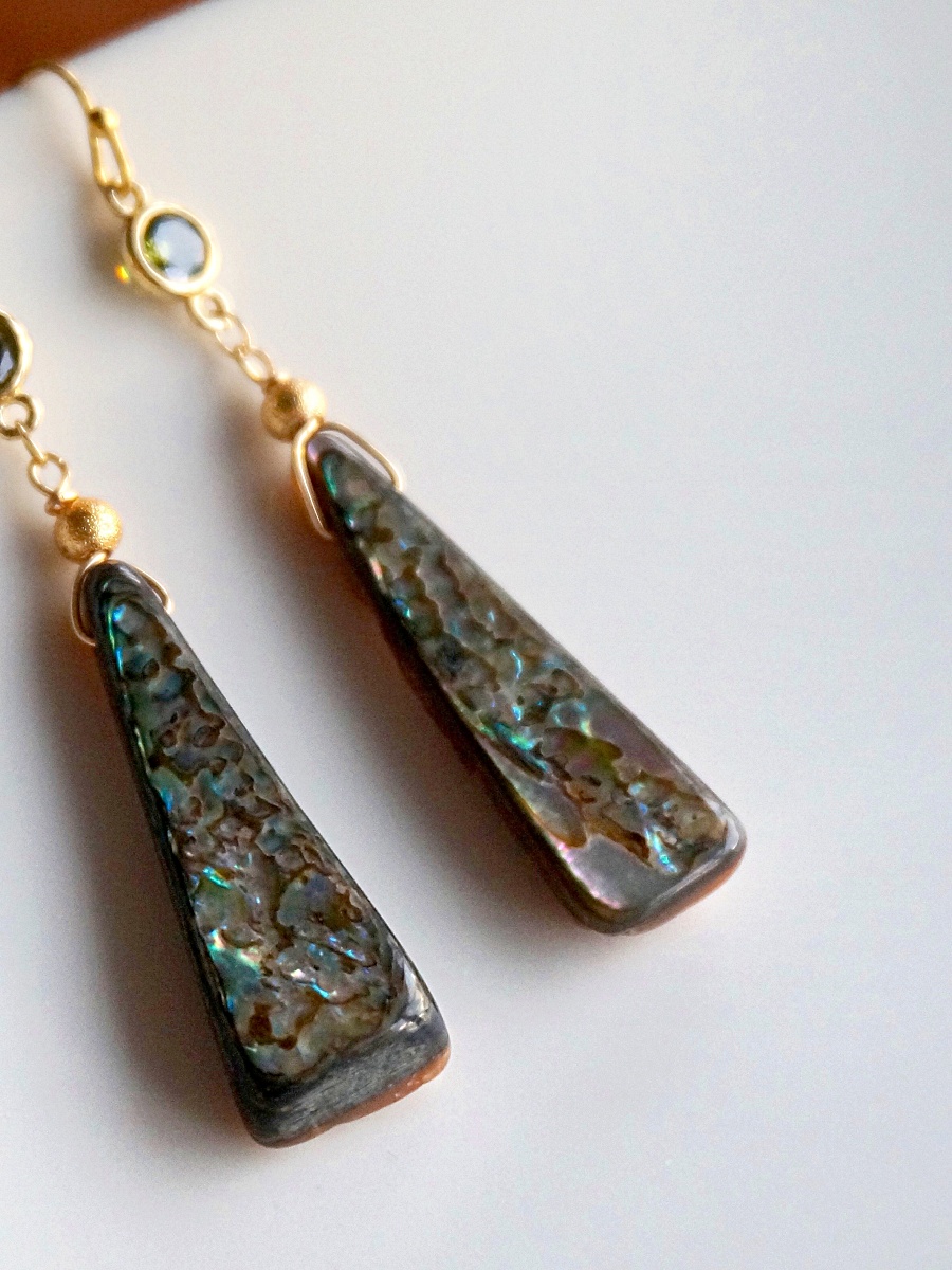 華麗閃耀貝石耳環