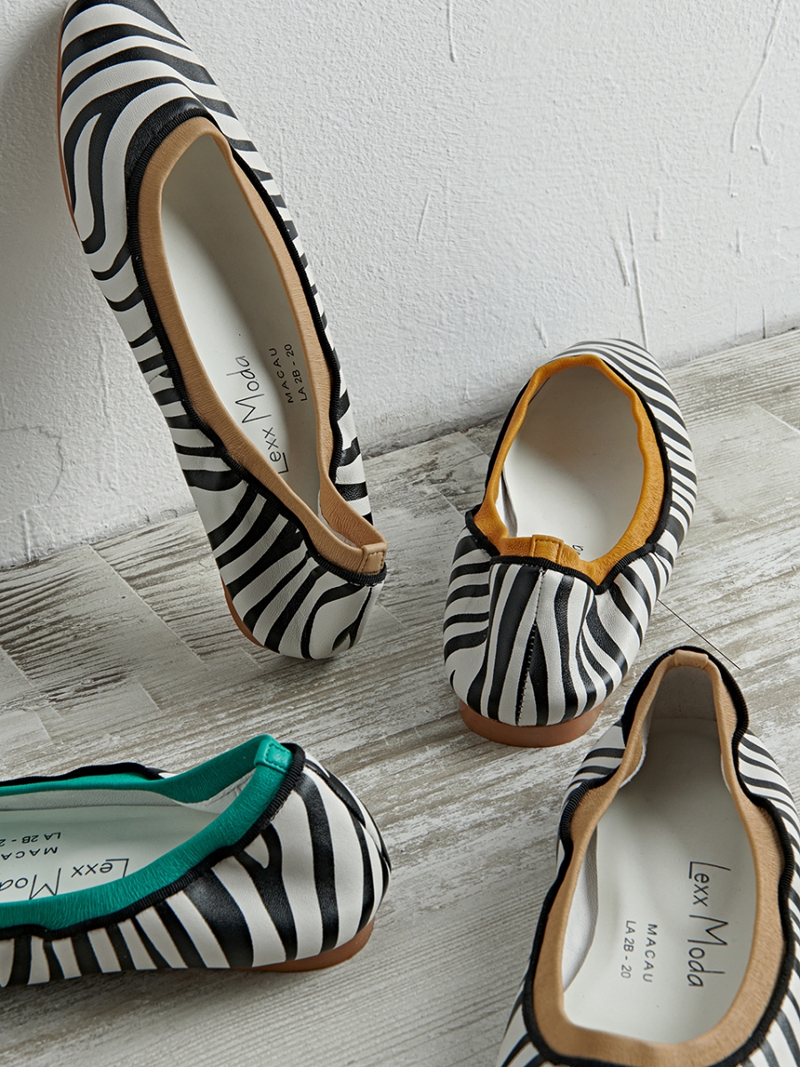 Lexx Moda｜ Zebra Printed Flats Beige Trim