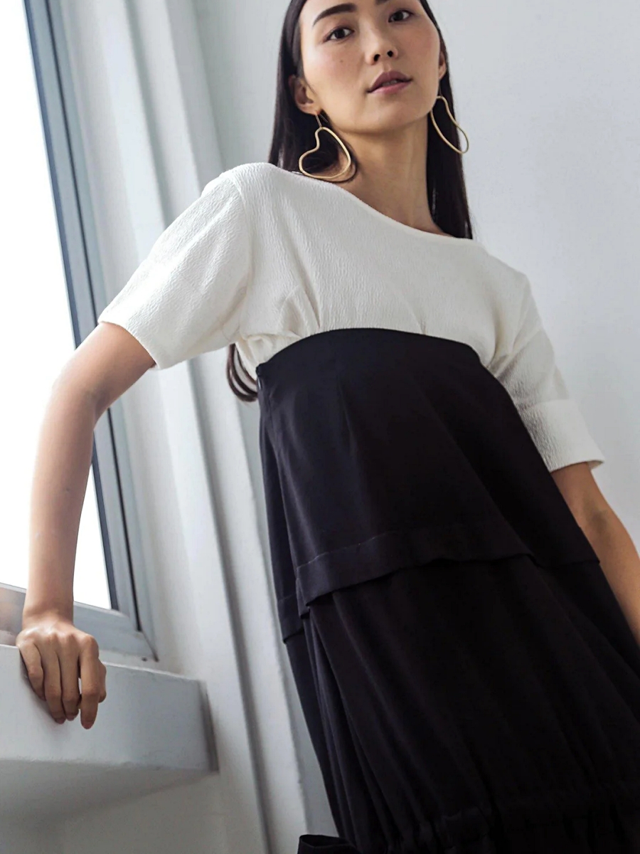 Salient Label｜Eamon Drawstring Tube Midi Dress